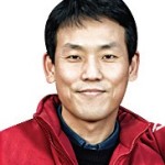 고강인의 야구에세이-김기태 감독의 동행 리더십 이미지